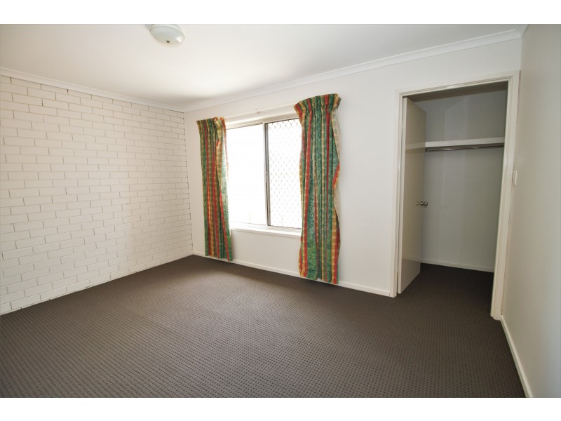 105 Station Road, Logan Central QLD 4114