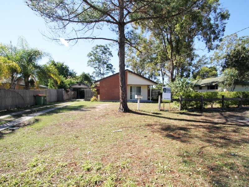 11 Bianca Street, Loganlea QLD 4131