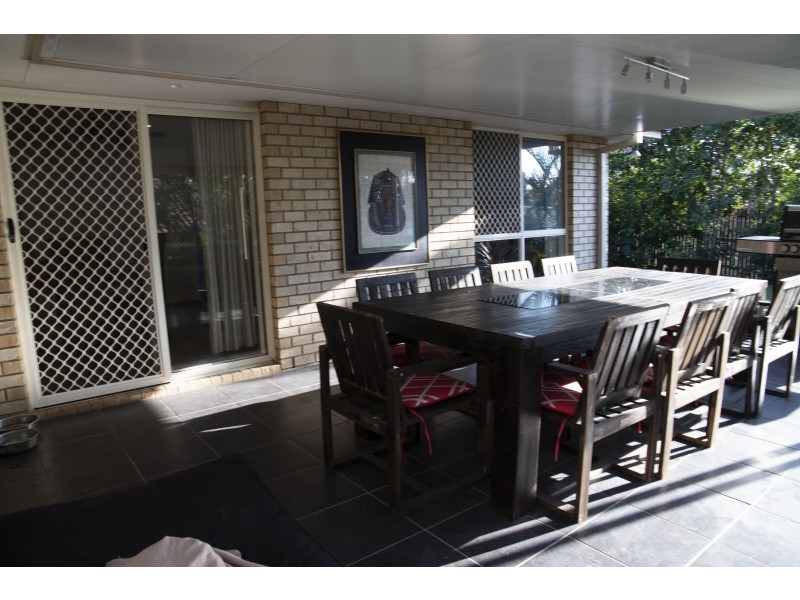 14 Woodrow Place, Marsden QLD 4132