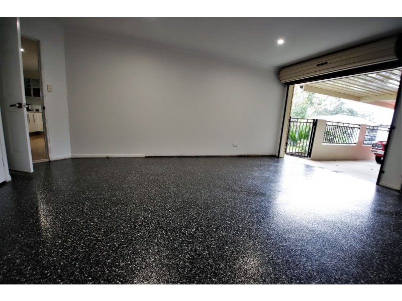 14 Woodrow Place, Marsden QLD 4132