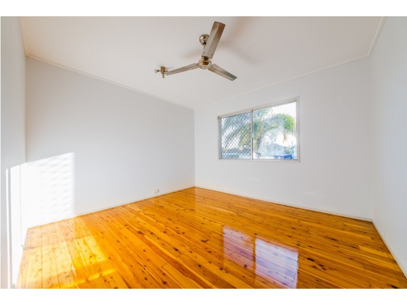 10 Primrose Street, Logan Central QLD 4114