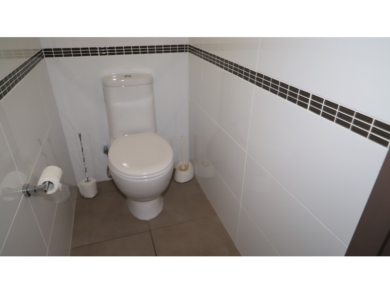 8 Lochore Court, Crestmead QLD 4132