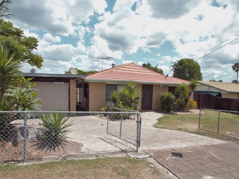 103 Waratah Drive, Crestmead QLD 4132