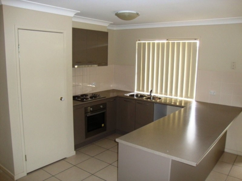 6 Summerhill Court, Marsden QLD 4132