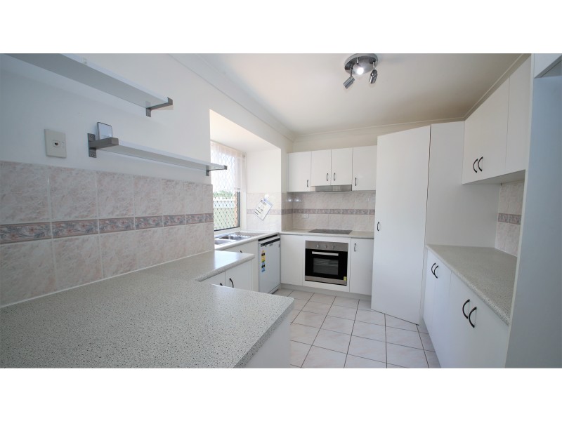 11 Murrumbidgee Street, Hillcrest QLD 4118