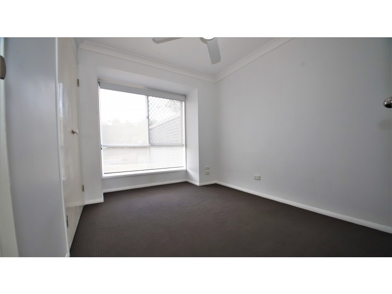 11 Murrumbidgee Street, Hillcrest QLD 4118