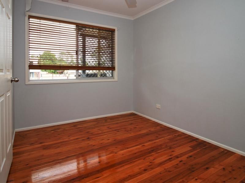 12 Heidi Street, Marsden QLD 4132