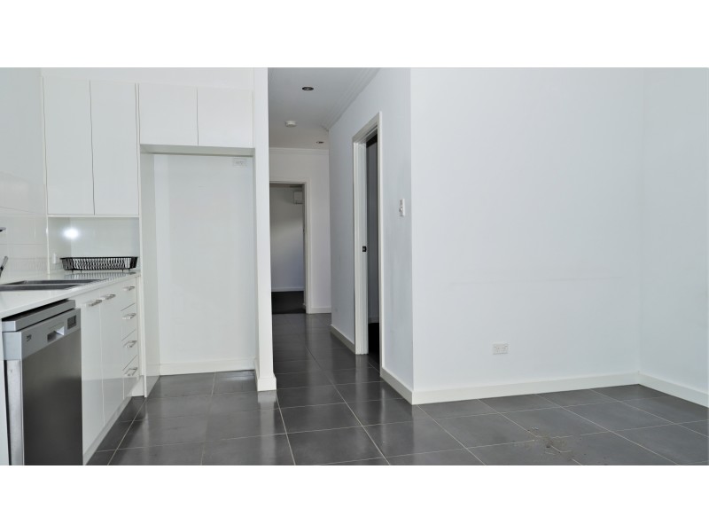 2/10 Waheed Street, Marsden QLD 4132