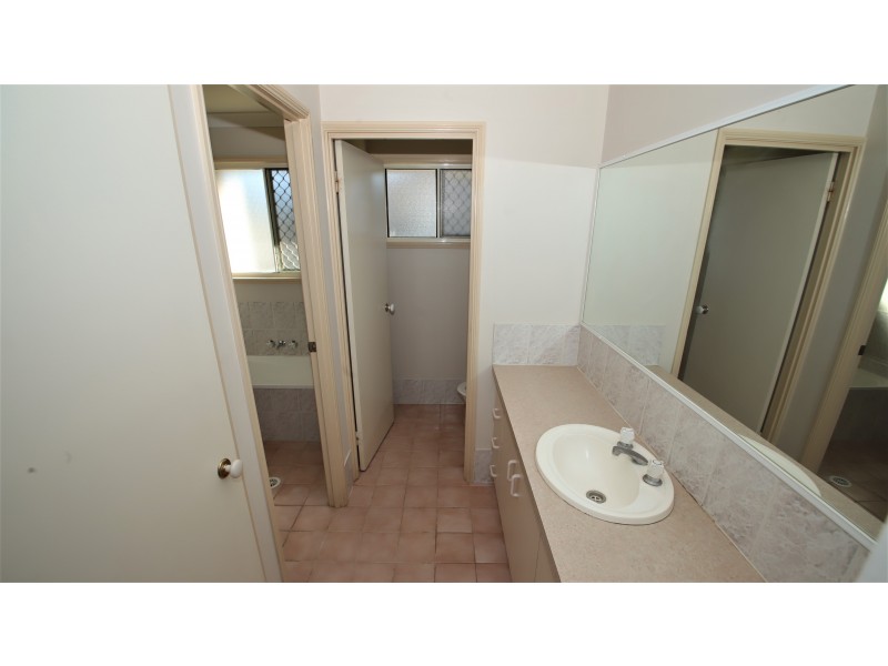 14 Campbell Street, Loganlea QLD 4131