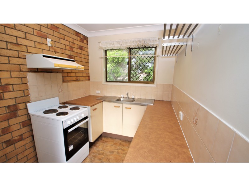 13 Blackwood Road, Logan Central QLD 4114