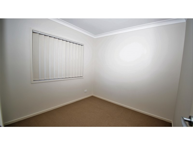 2 Mount Mee Street, Park Ridge QLD 4125