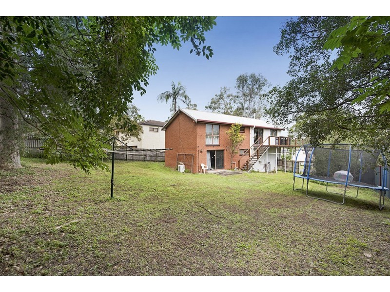 4 Lindsay Street, Loganholme QLD 4129