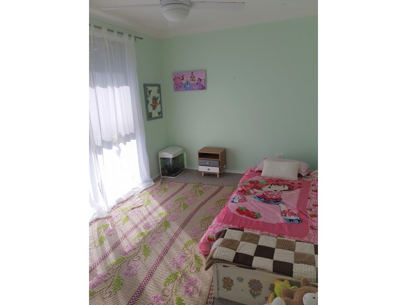 4 Lindsay Street, Loganholme QLD 4129