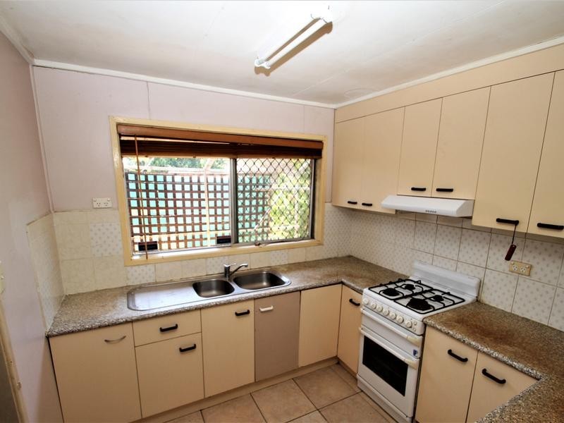 9 Reading Street, Logan Central QLD 4114