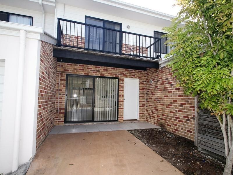 2/698-700 Kingston Road, Loganlea QLD 4131