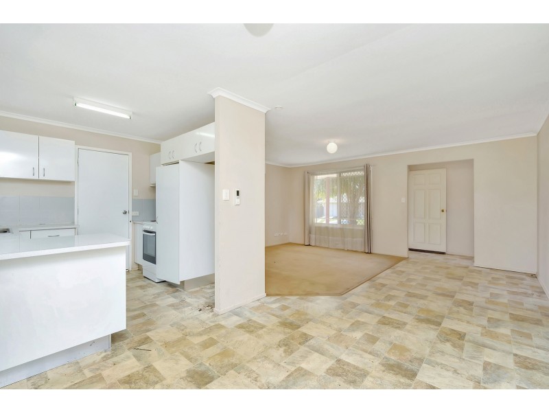 5 Burrum Court, Eagleby QLD 4207