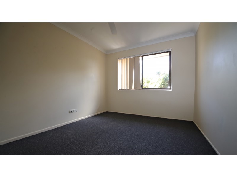 5 Bluegum Drive, Marsden QLD 4132