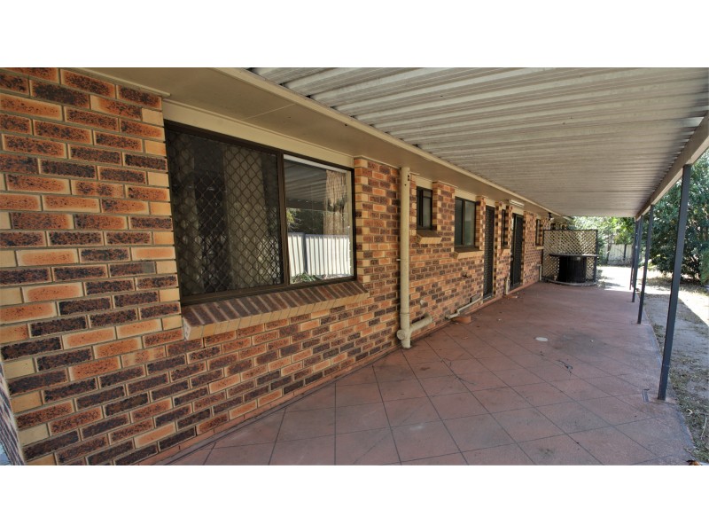 5 Bluegum Drive, Marsden QLD 4132