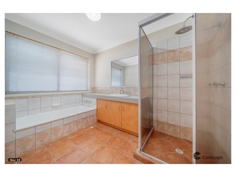 58 Executive Drive, Park Ridge QLD 4125