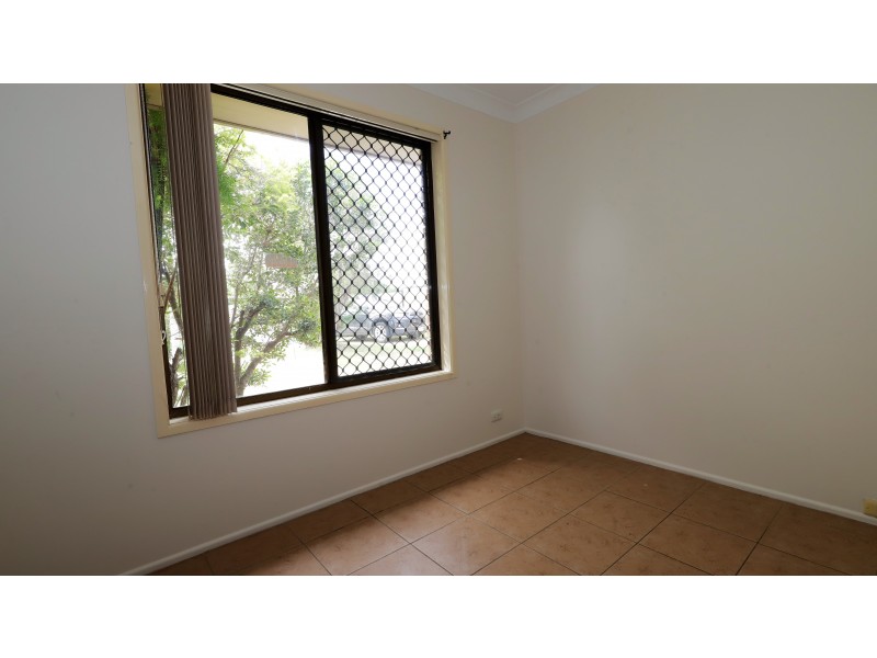 17 Mahonia Court, Crestmead QLD 4132