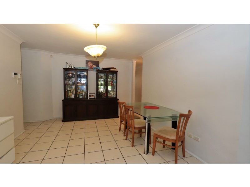 55 Ivanhoe Drive, Edens Landing QLD 4207