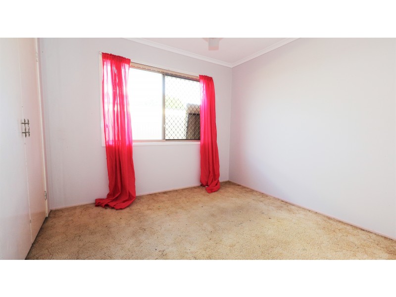 9 Loxton Court, Marsden QLD 4132