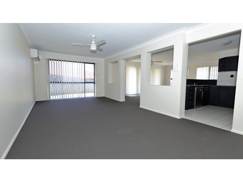 11 Ella Court, Marsden QLD 4132