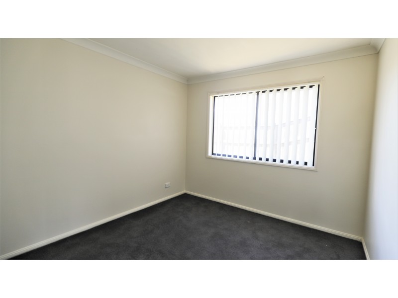 11 Ella Court, Marsden QLD 4132