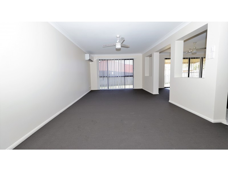 11 Ella Court, Marsden QLD 4132