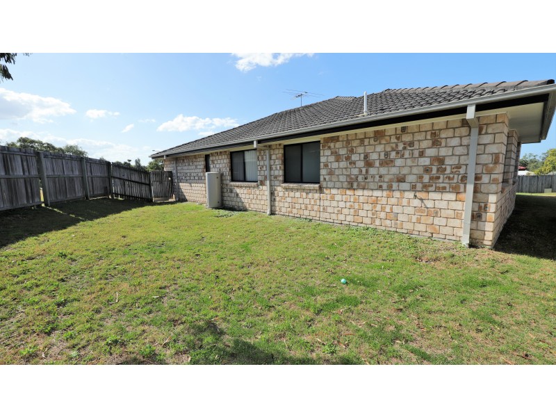 11 Ella Court, Marsden QLD 4132