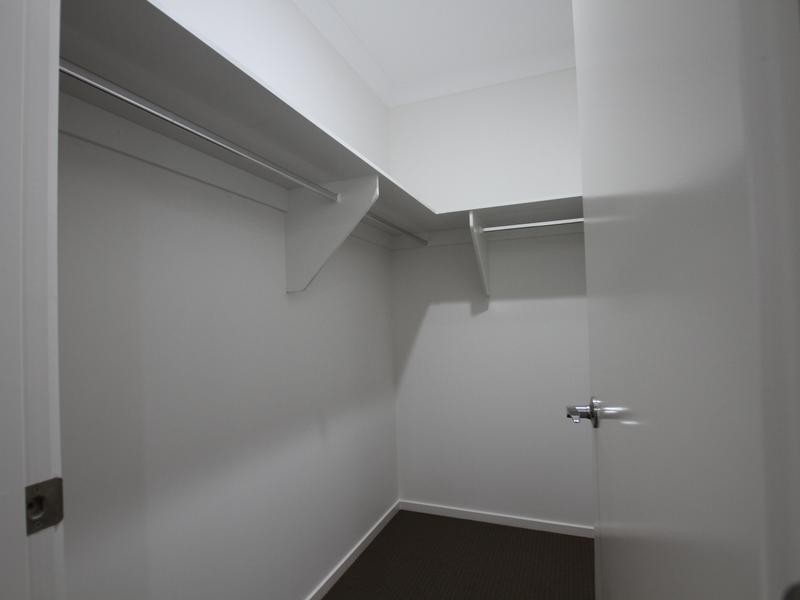 33 Mt Mee Street, Park Ridge QLD 4125