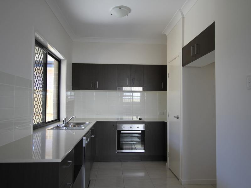 33 Mt Mee Street, Park Ridge QLD 4125