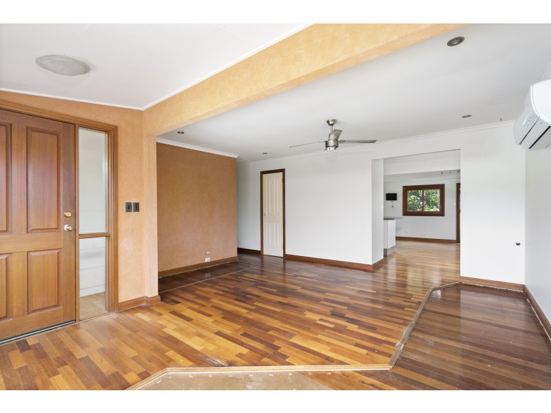 8 Marisa Street, Marsden QLD 4132