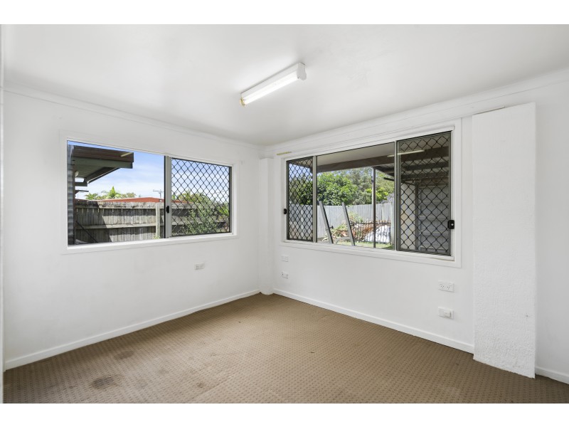 8 Marisa Street, Marsden QLD 4132