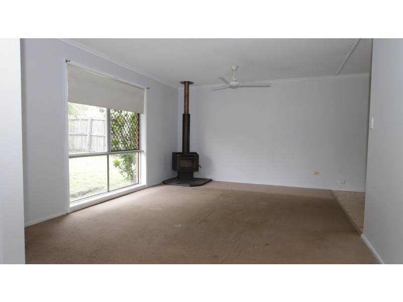 9 Mileham Court, Marsden QLD 4132