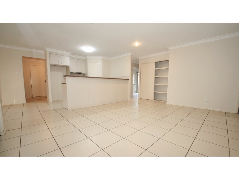 28C Pinelands Street, Loganlea QLD 4131