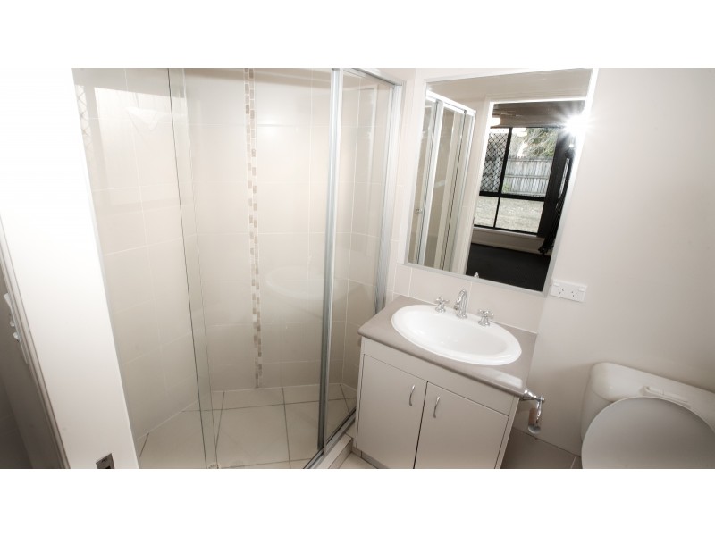 28C Pinelands Street, Loganlea QLD 4131