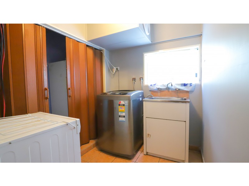 110 Hakea Street, Crestmead QLD 4132