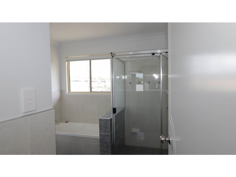 2 Wisdom Way, Crestmead QLD 4132
