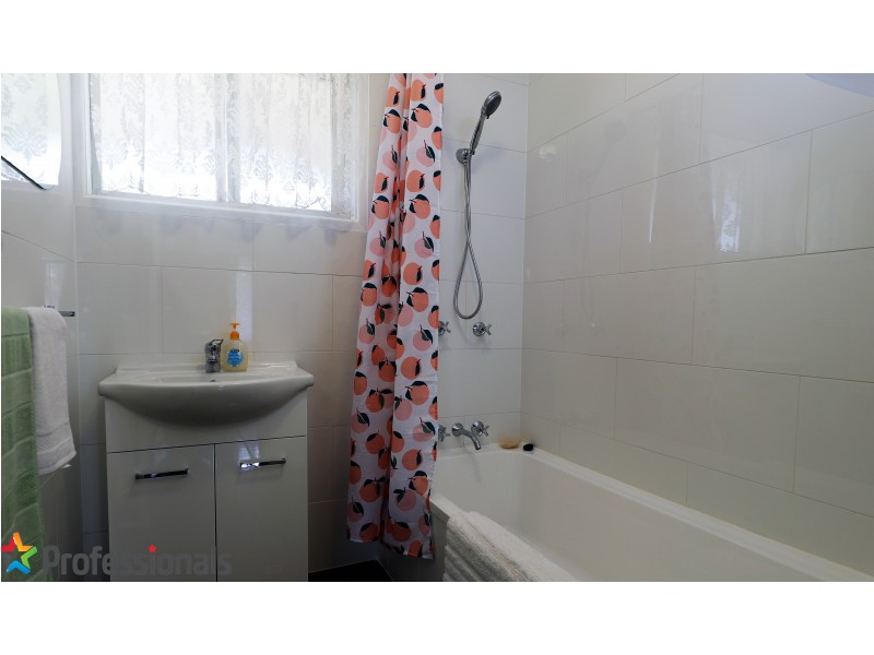 55 Jarrah Crescent, Logan Central QLD 4114