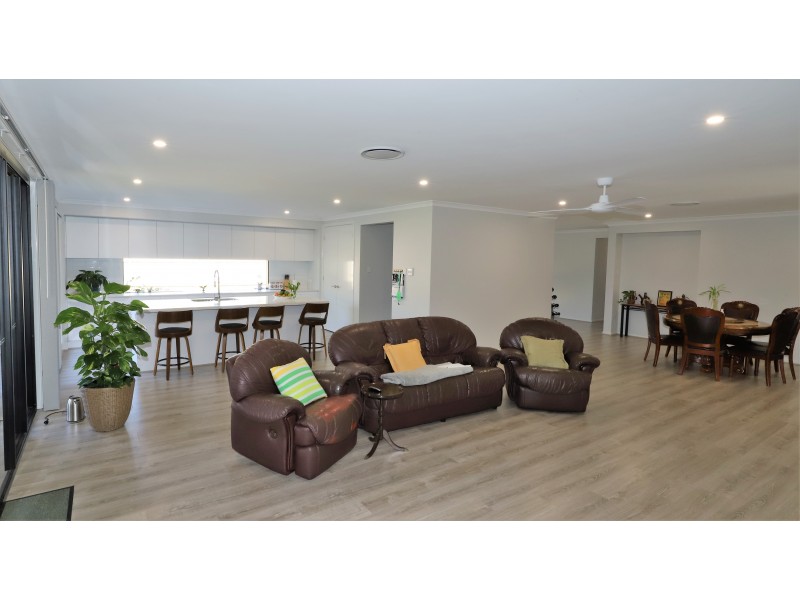 1 Martin Street, Logan Reserve QLD 4133