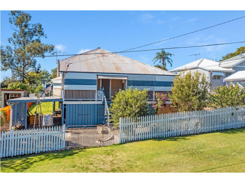 5 Brick Street, Redbank QLD 4301