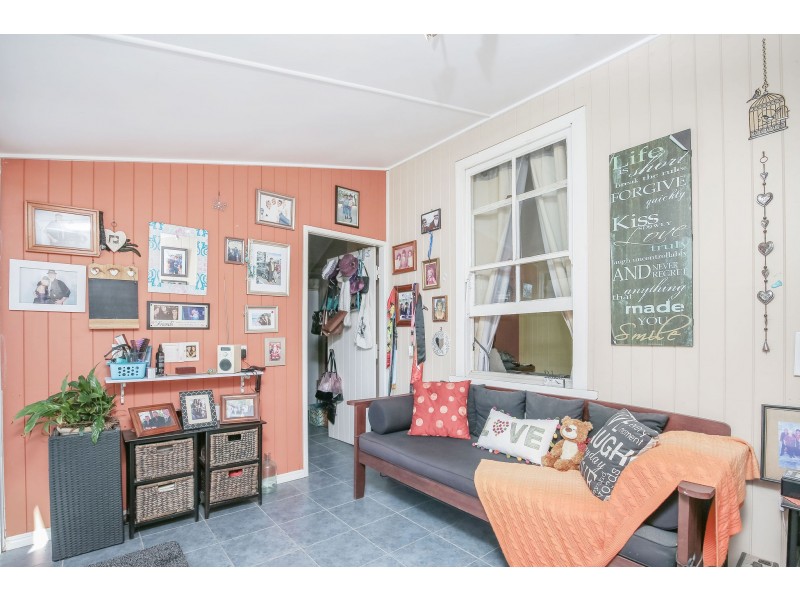 5 Brick Street, Redbank QLD 4301