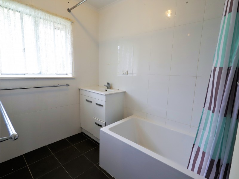16 Windsor Street, Slacks Creek QLD 4127