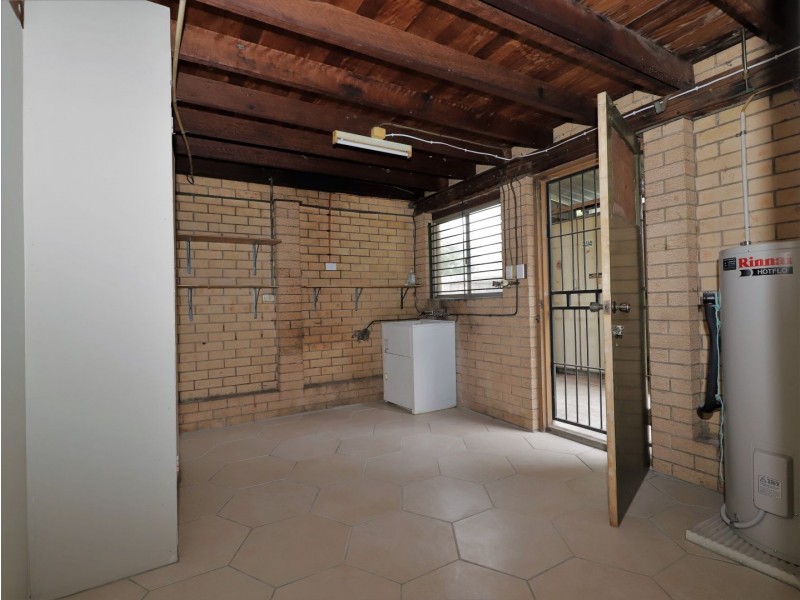 16 Windsor Street, Slacks Creek QLD 4127