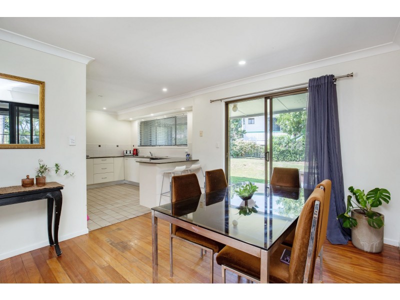 7 Willow Road West, Redbank Plains QLD 4301