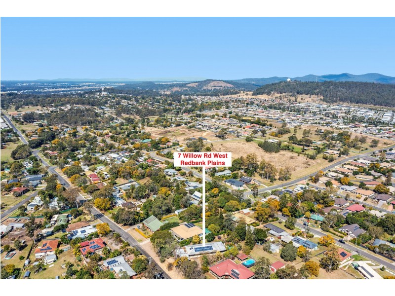 7 Willow Road West, Redbank Plains QLD 4301