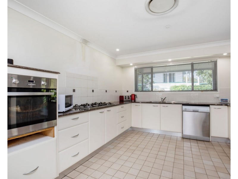 7 Willow Road West, Redbank Plains QLD 4301
