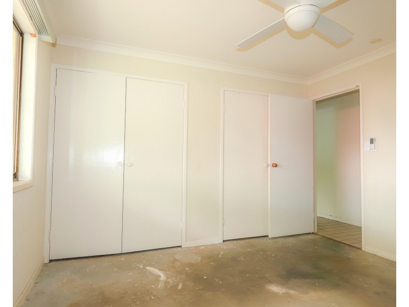 7 Willow Road West, Redbank Plains QLD 4301