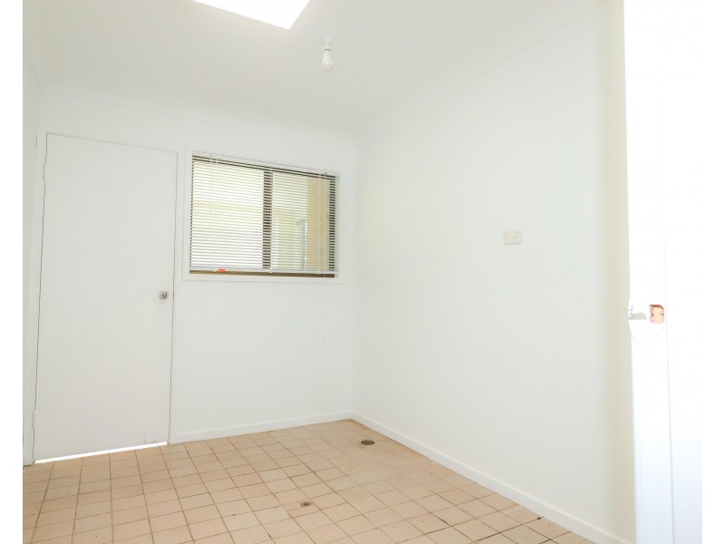 7 Willow Road West, Redbank Plains QLD 4301